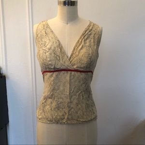 A Common Thread open back top small